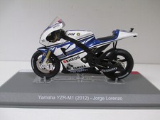MOTO GP YAMAHA YZR M1 LORENZO 2012 N° 99 par COLLECTION ALTAYA 1/18