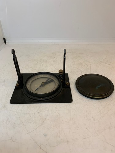 Ancienne boussole allemande - ancienne,