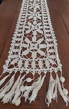 Chemin de table dessus de