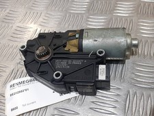 Moteur toit ouvrant avant ou arriere - Renault Megane III 5p de nov. 2008 à 2013