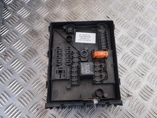 Boitier fusible - VOLKSWAGEN