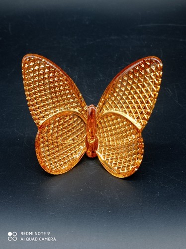 Superbe papillon porte - superbe,