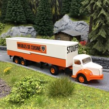 Semi remorque fourgon Berliet TLR 8 - BREKINA 85429 - HO 1/87