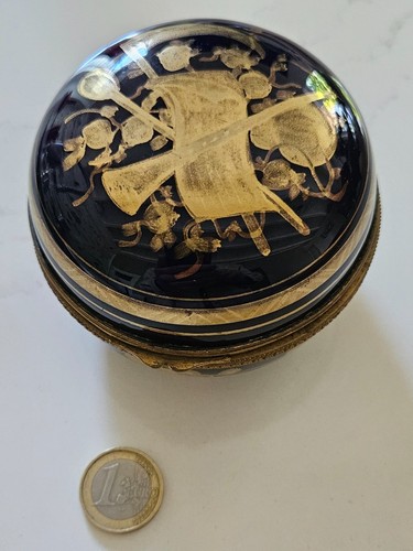 Boite bijoux bonbonnière - à,