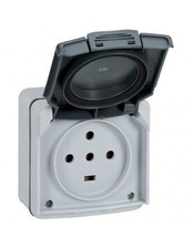 Prise étanche 3P+T+N 20A
