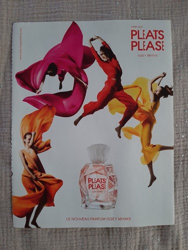 Publicité papier parfum - publicité,