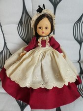 Poupée ancienne: Mme