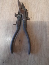 Pince à avoyer. Acier. XX