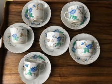 Ensemble de six tasses à