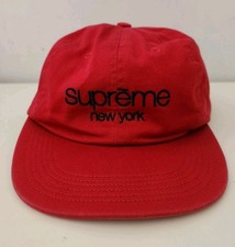 Casquette Rouge À Logo