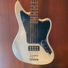 Squire Jaguar Bass USED