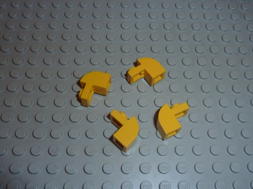 Lego yellow brick curved - x,