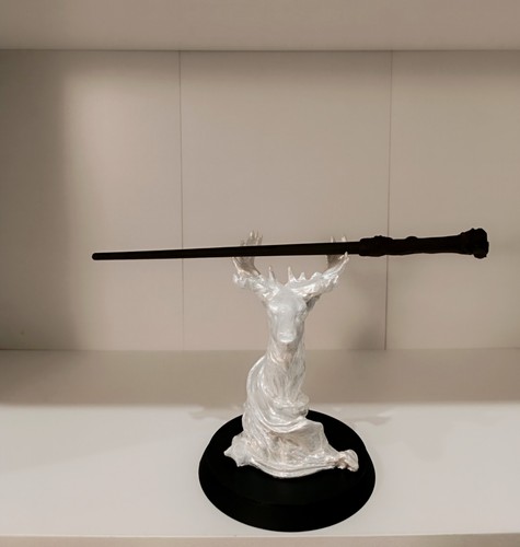Cerf majestueux baguette - +,
