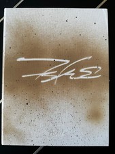 FUTURA 2000 Deluxe Edition The Artist's Monograph HAND PAINTED (with no banksy)