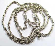 Longue  chaine de montre à