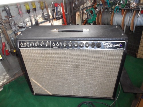 Vintage 1965 fender - vintage,