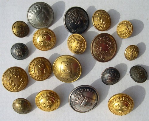 Lot anciens boutons ville - lot,