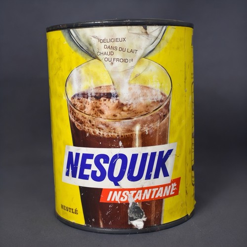Boîte publicitaire nesquik - publicitaire,