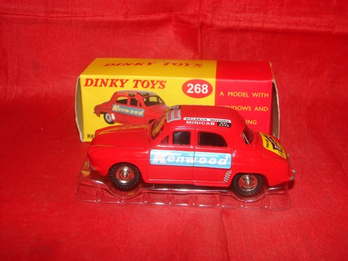 Dinky toys renault - dinky,