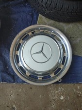Mercedes Benz Enjoliveurs De