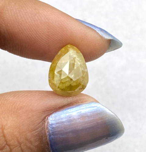 Diamant naturel jaune taille - jaune,