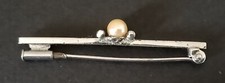 Ancienne petite broche bavoir