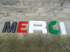 ancienne lettre enseigne MERCI deco loft design industriel old letter teaches