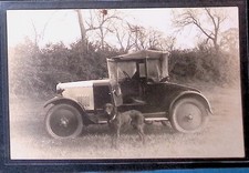 Superbe CPA  PHOTO  Voiture RENAULT NN  Gros plan