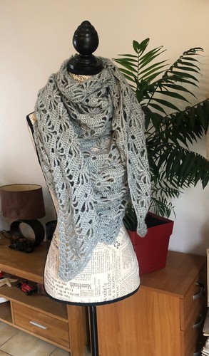 Châle fait main - , crochet