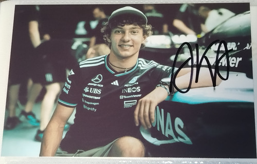 Autograph andrea kimi - autograph,
