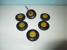 Lot de 6 Roues avec Jantes