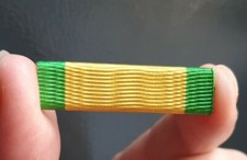 E06B08 support dixmude médaille militaire indochine réduction barrette ruban war