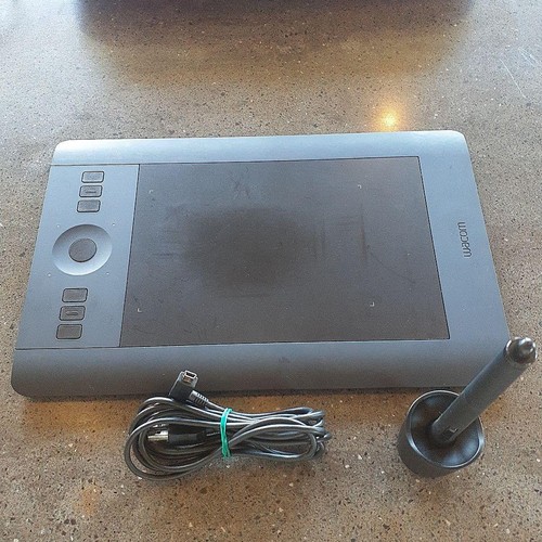Tablette stylet noir wacom - tablette,