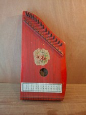 INSTRUMENT DE MUSIQUE - CITHARE ANCIENNE