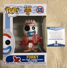 Tony Hale Signed Autographed