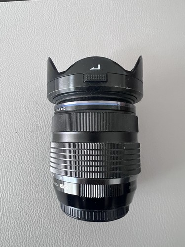 Olympus zuiko digital pro - olympus,
