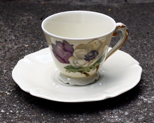 Ancienne tasse porcelaine - en,