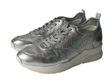 Sneakers cuir argent Liu Jo T41