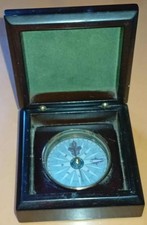 SEMERY SALEM Marine, nautique XX ème, boussole boite bois poids 179 grs