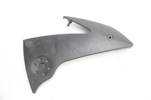 Cache chassis lateral - cache,