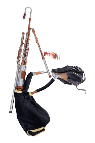 Irish uilleann bagpipe - , full