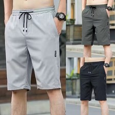Short homme longueur genou