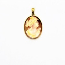 Pendentif Camée en or Jaune