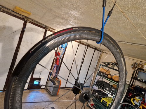 Paire roues mavic carbone - roues,