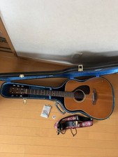 Guitare acoustique Yamaha