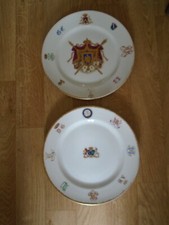 MUSEUM :EXCEPTIONNEL :2 ASSIETTES AUX GRANDES ARMES DE L EMPEREUR NAPOLEON 1er