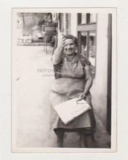 La vieille dame souriante