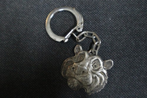 Ancien porte cle - ancien,