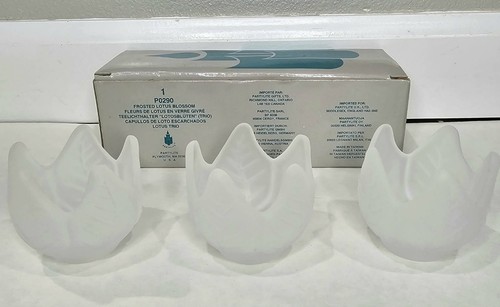 Vtg partylite frosted lotus - frosted,