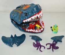 Jouet MIGHTY MAX Jaws Of Doom requin POLLY POCKET Vintage Bluebird 1993